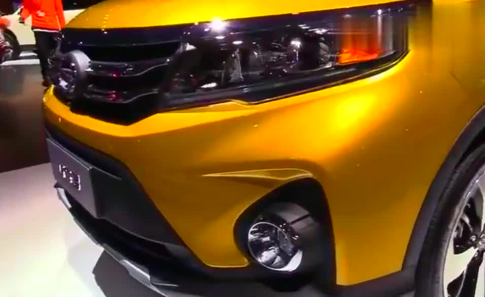 传祺GS3帅气现身车展，走近看了几分钟后，就不打算买哈弗H2了！