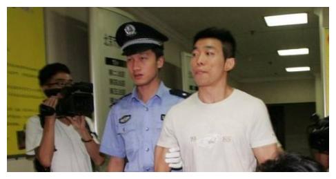 白静为什么喜欢乔宇,白静怎么会喜欢乔宇