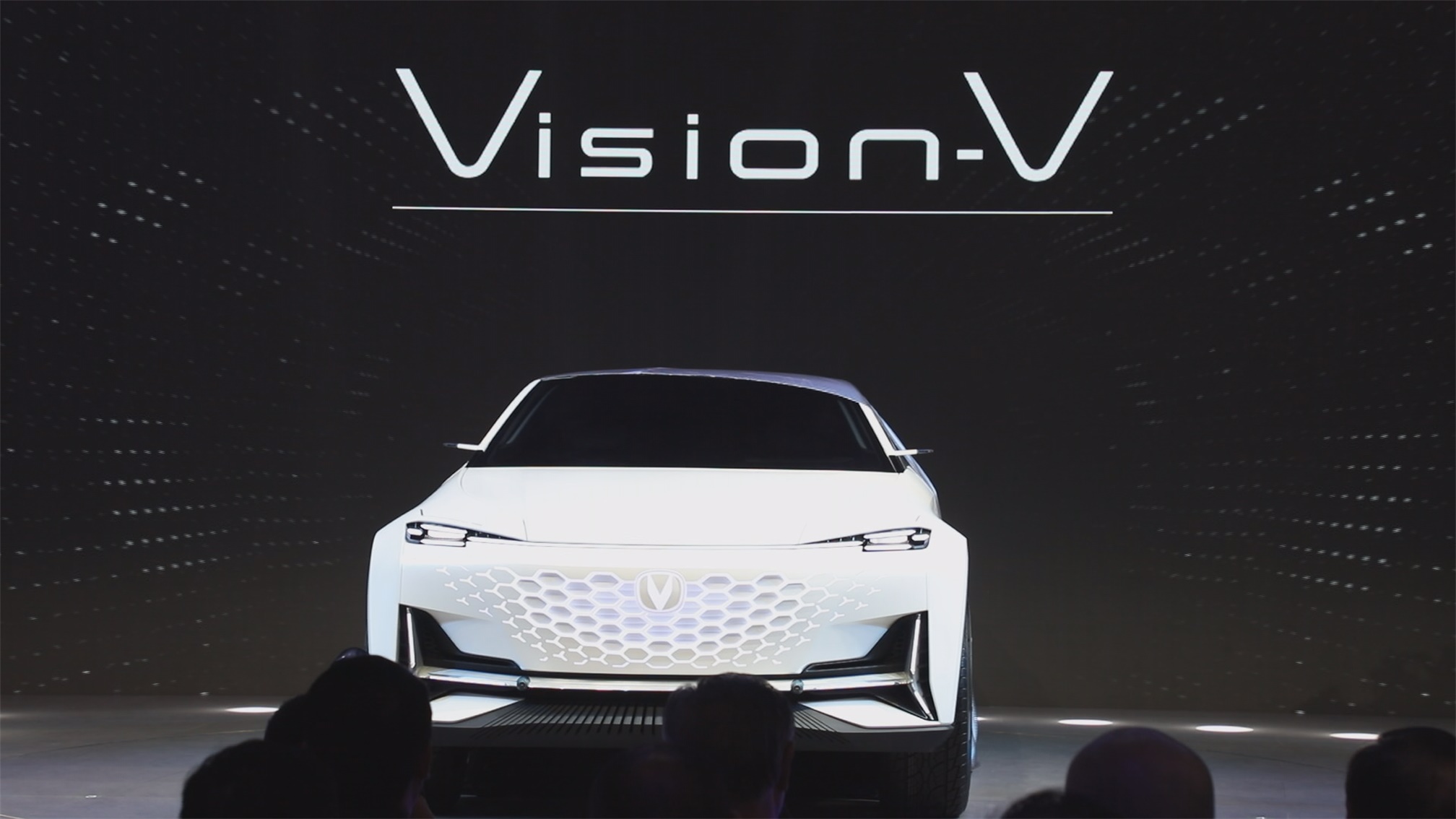 长安携概念车Vision-V亮相2020北京车展