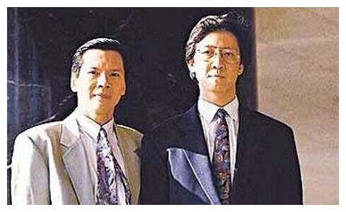 同父同母不同命,哥哥是叱咤香港的大佬,弟弟却身患癌症不幸去世休闲区蓝鸢梦想 - Www.slyday.coM 同父同母不同命,哥哥是叱咤香港的大佬,弟弟却身患癌症不幸去世休闲区蓝鸢梦想 - Www.slyday.coM