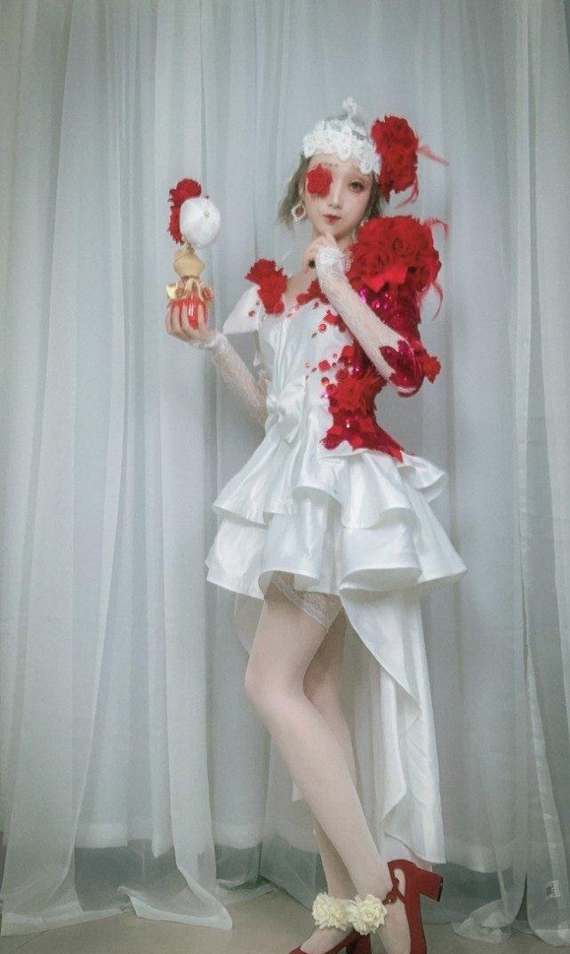 第五人格cos调香师丝袜,第五人格舞女克罗托cos 第五人格 调香师猩红新娘cosplay美妆正片