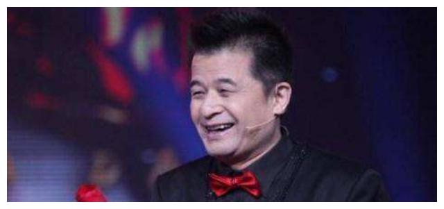 毕福剑复出有望,或将重回春晚舞台,被曝现身央视大楼!