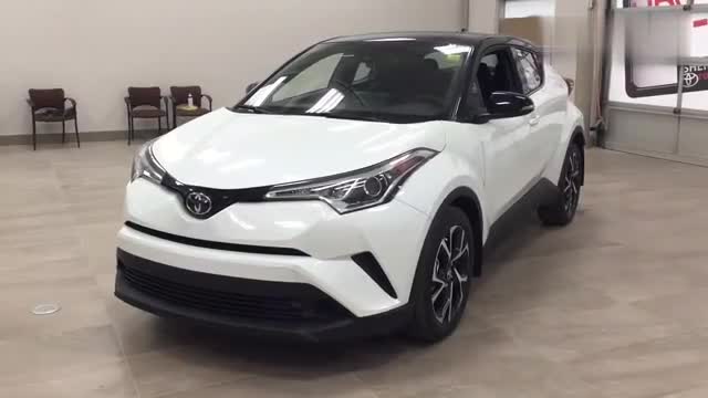 全新丰田C-HR实车展示，颜值相当高，和缤智比比怎么选？