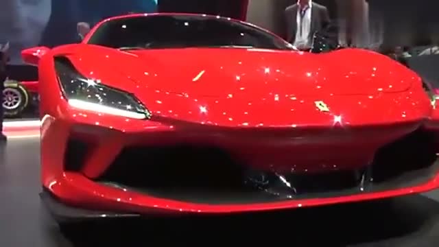 车展实拍全新法拉利F8超跑细节，有多少人喜欢这车