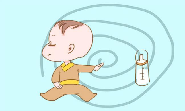 宝宝吐奶怎么办？除了揉肚子，这几个方法也超好用！