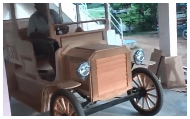 农村大叔用木头造车,速度比电动车还快,转手换了一套房