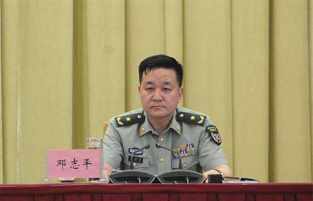 不论是邓稼先的妻子许鹿希,还是女儿邓志典,儿子邓志平,这一个朴实的