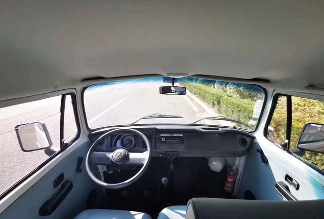 国内少见的复古巴士 大众T2限量版实拍