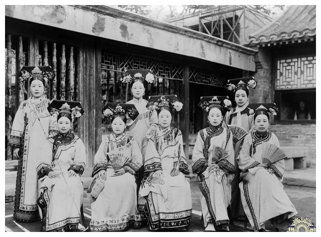 后宫争斗：职级、宫分与自保都是怎么一回事？...