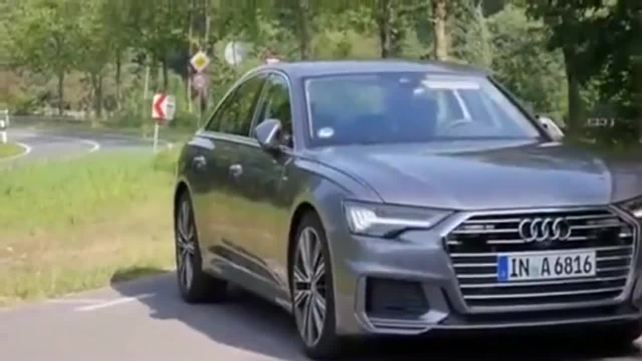 新款奥迪A6展示 售价40万带尾翼！