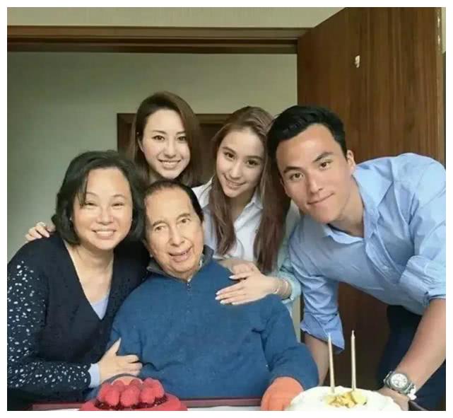 何超莲何猷君重归于好三四房疑联手合作抗衡掌权人何超琼