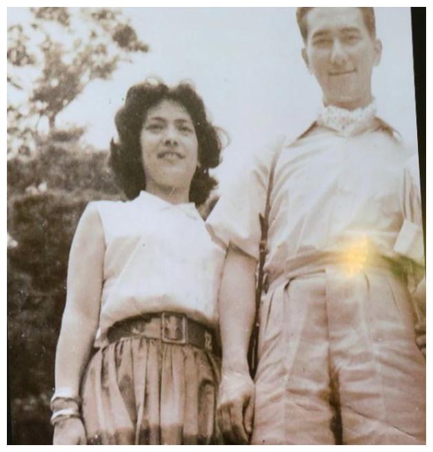 赌王太太:二太精明,三太温婉,四太痴情,原配黎婉华一直被误认