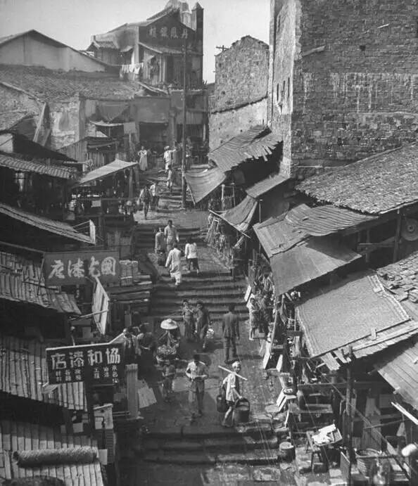 74张重庆老照片回顾山城百年变迁史