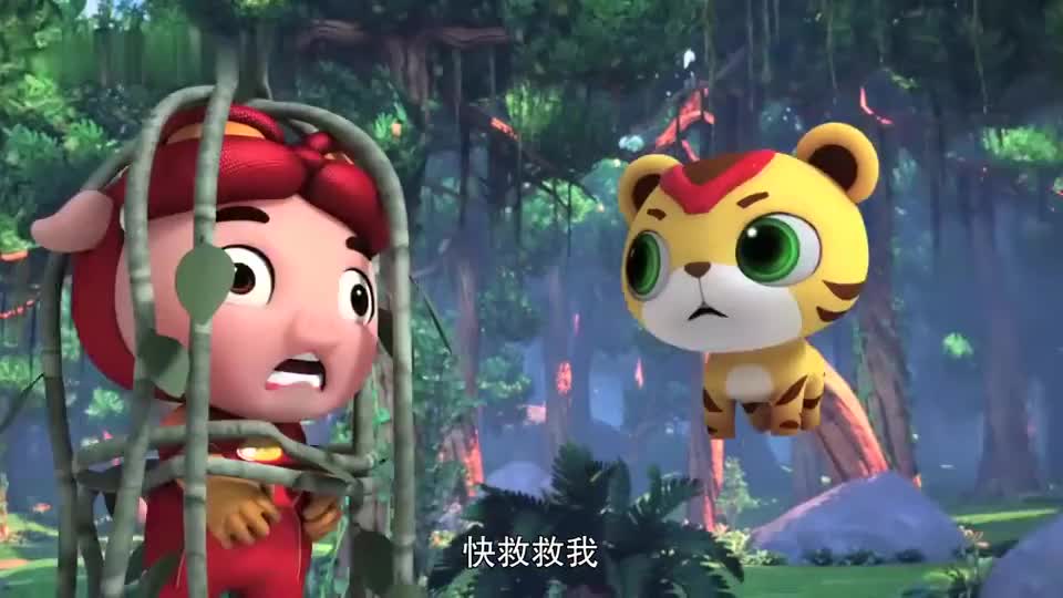 猪猪侠:猪猪侠成了藤蔓怪,阿五吓一跳,真搞笑!|猪猪侠