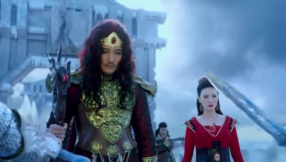 幻城火王拿出岚裳公主的一泪石称要带走火族王子的妻子岚裳