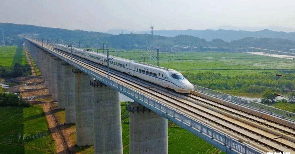 什么是市域铁路 855e-iwpcxks0384832.jpg