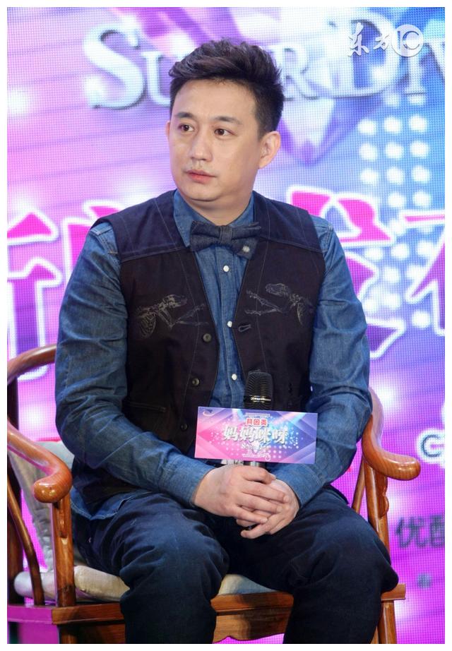 张艺谋,黄磊因为超生,被降职被罚千万的他们,却说自己赚到了?