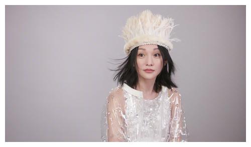 周迅玩手机躺着把鼻梁骨砸伤!于朦胧左眼超肿,周一围带伤拍戏休闲区蓝鸢梦想 - Www.slyday.coM 周迅玩手机躺着把鼻梁骨砸伤!于朦胧左眼超肿,周一围带伤拍戏休闲区蓝鸢梦想 - Www.slyday.coM