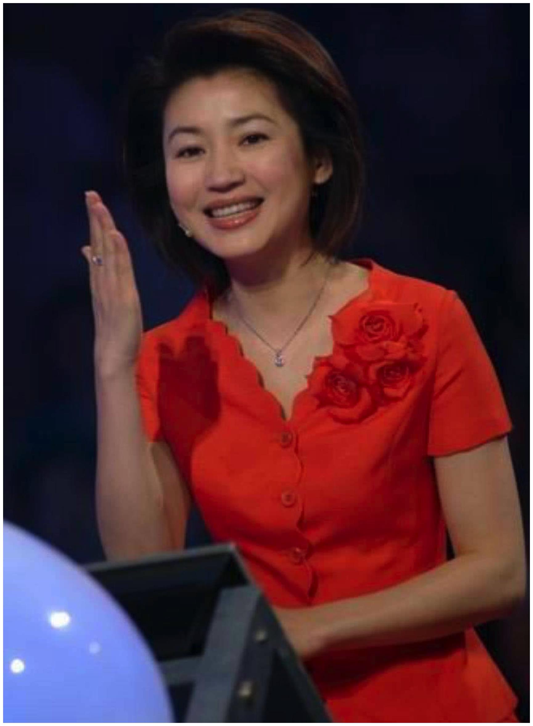 央视初恋脸王冰冰,破圈出道,盘点央视门面美女主播