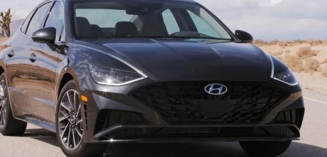 2020款现代索纳塔海外实拍，颜值比蒙迪欧还高！