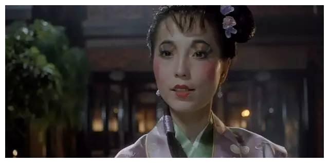 林正英最后一任女友,很美却靠丑角走红,如今嫁入豪门很幸福