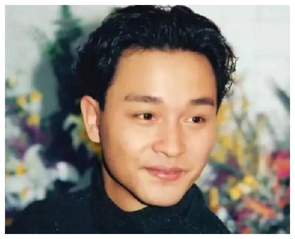 张国荣见白龙王却遭拒绝,白龙王事后回应:他骨头太轻