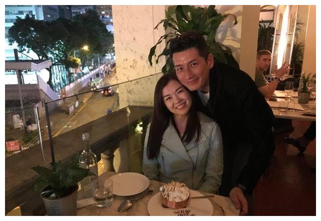 恭喜tvb小生袁文杰与女友张洁莲结婚承诺一生守候不离不弃