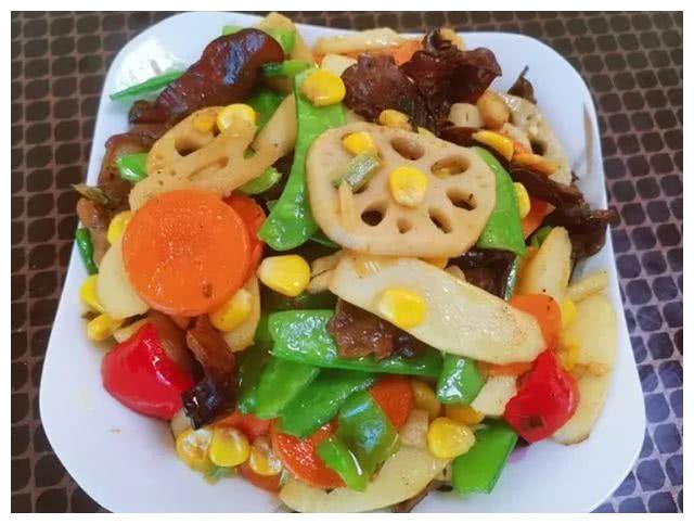 除夕年夜饭家宴,分享几道家常小炒,做法简单不会失手
