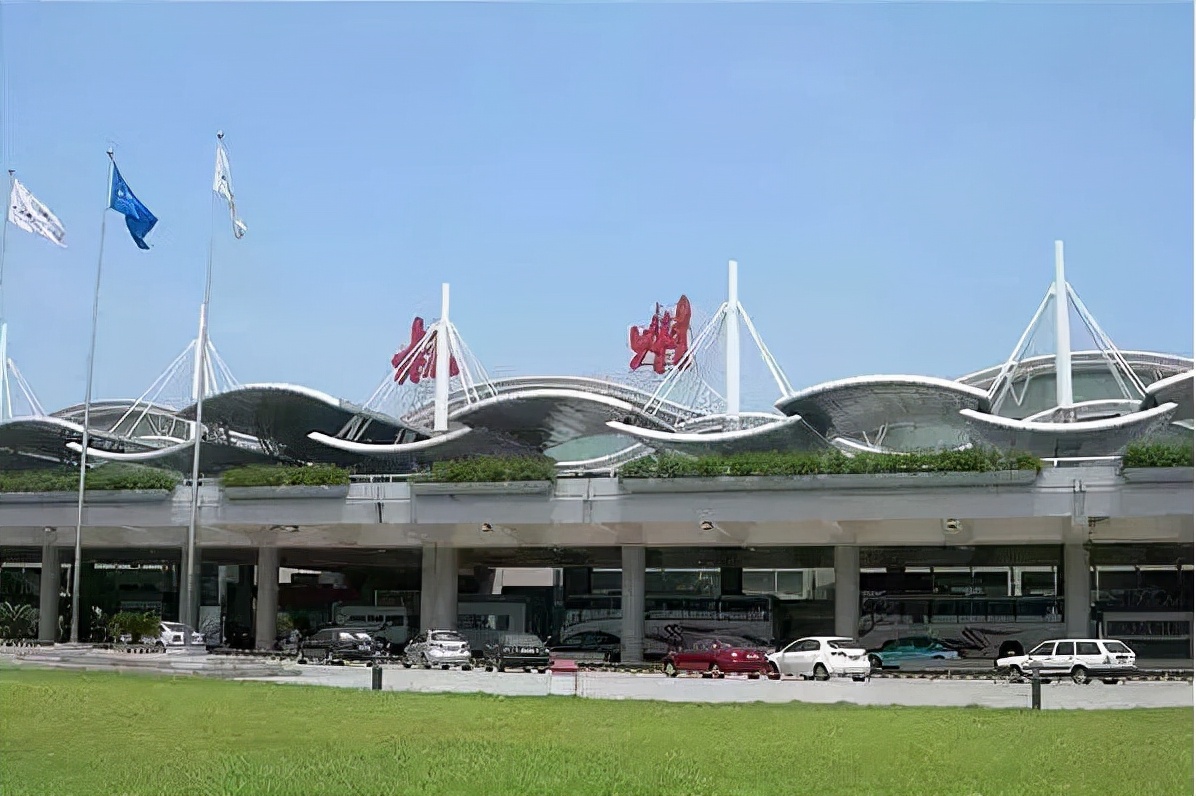 杭州萧山机场停车收费标准2022机场附近有便宜点的停车场吗