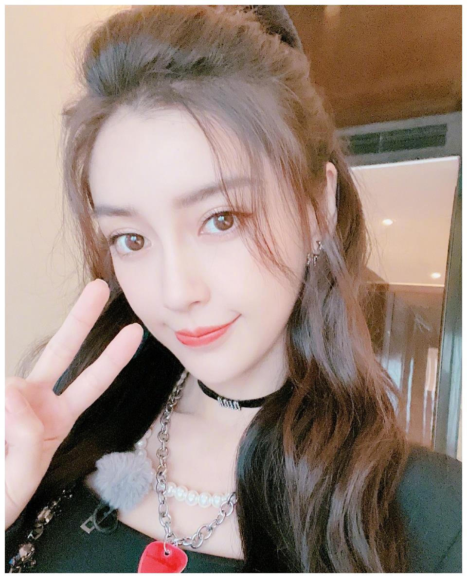 baby图片大全可爱图片,baby图片头像图片大全 angelababy红毯冷到发抖,表情太可爱引关注,网友:女神