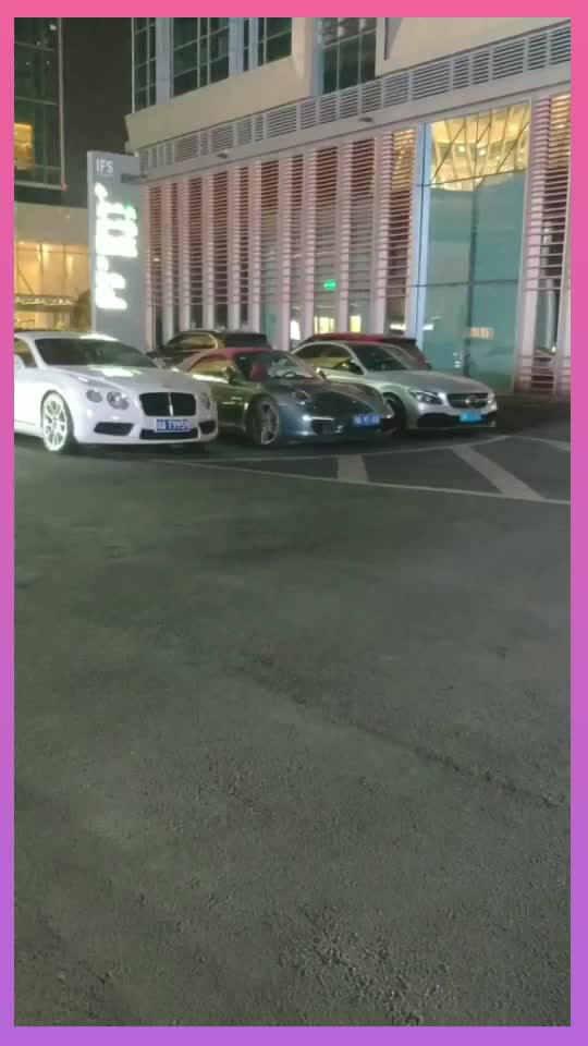 库里南一出来，这些车瞬间被压下去了！