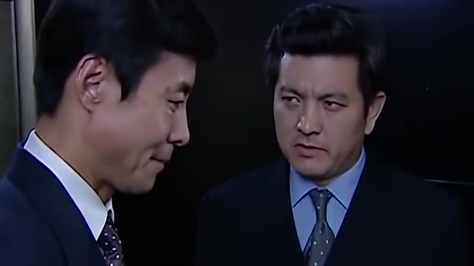 卖你命,这开枪速度真过瘾 为您推荐: 兆辉煌接到李子涛电话却胸有成竹