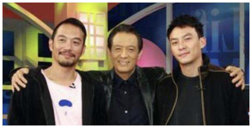 什么才算真正亲兄弟 e63c-iuzasxs9169281.jpg