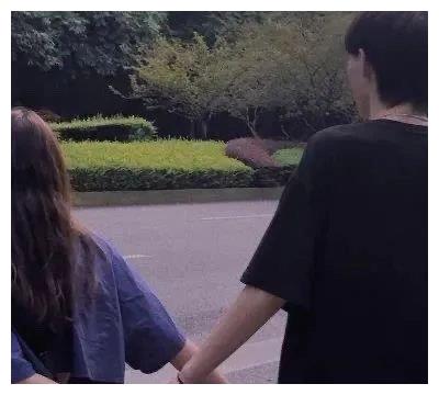 不明显情侣头像丨不让父母发现的情头