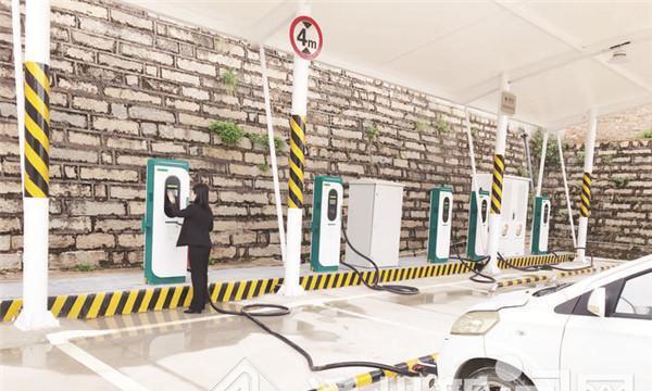 新能源汽车用户添福利中石化福建石油首座加油充电站落户漳州