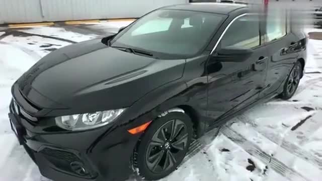 2019款本田思域掀背版细节实拍，看完还会考虑朗逸吗？