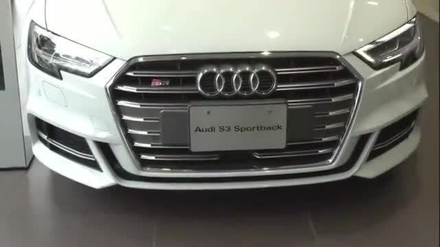 19款奥迪S3运动款到店，看完外观和内饰，才明白小钢炮有多霸气