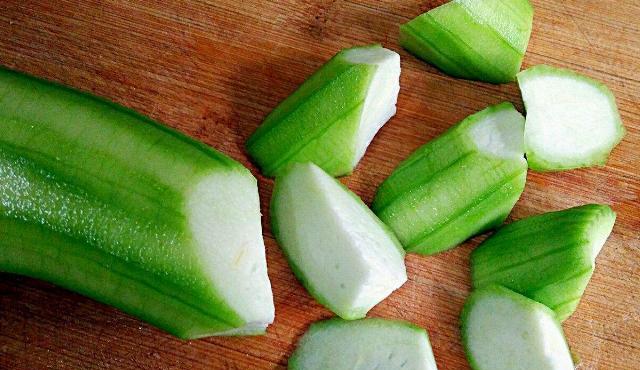 丝瓜配什么菜最好 7080-iwtqvym0248165.jpg