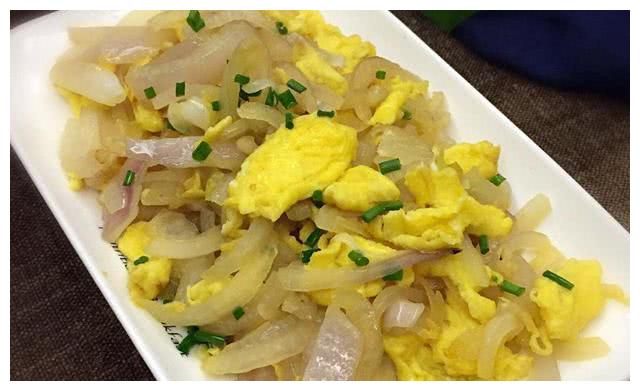 这菜四月记得吃,营养又美味,杀菌效果棒,记得搭配鸡蛋一起炒