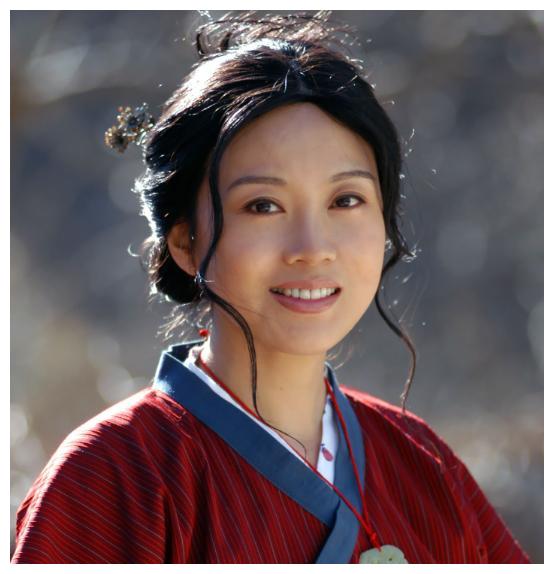 武林外传演员闫妮 8c94-ixkvvue3171569.jpg