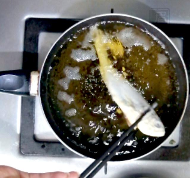面拖小黄鱼酥脆可口