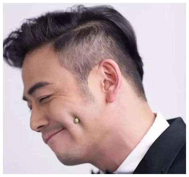 酒窝男明星大pk(二),都说有酒窝的人专情,他们真的专情么