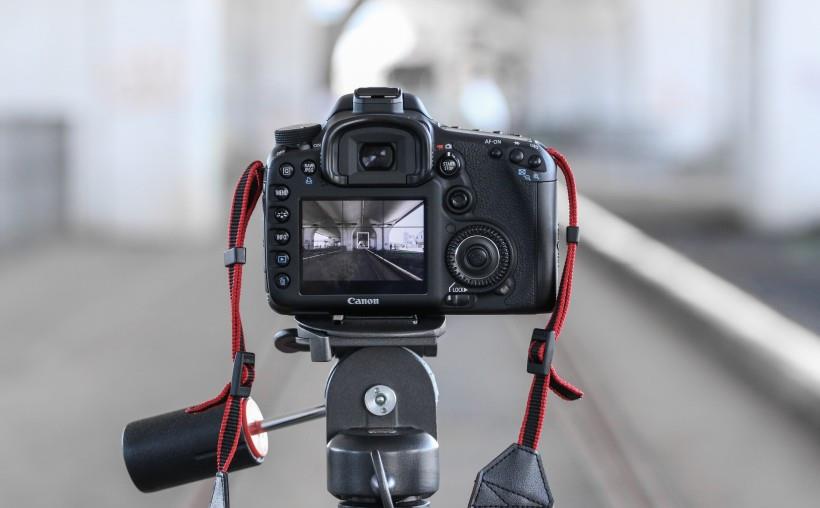 拍照用什么相机拍出来的更好 ebc5-kavypmq7504004.jpg