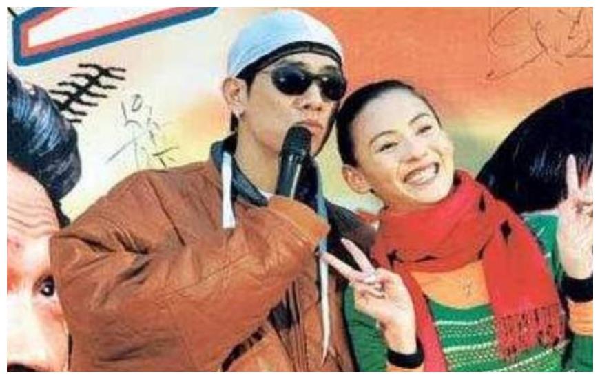 被陈小春抢走初恋张柏芝,遭郑伊健打压,如今年过50只能走穴捞金