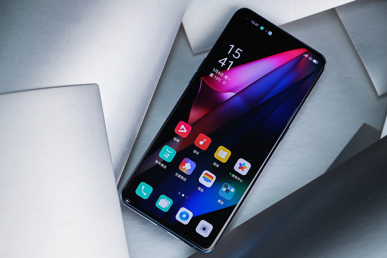 oppofindx3pro适应壁纸,oppofindx3手机壁纸 充满未来感的一体成型流线设计oppofindx3pro图赏