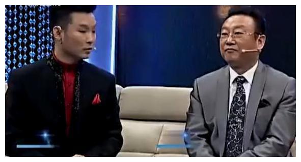 蒋大为因国籍被抵制,当众向他下跪的刘和刚,才是“人生赢家”?