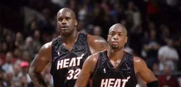 乔丹成为科比名人堂引荐人,韦德、詹姆斯名人堂的引荐人会是谁?休闲区蓝鸢梦想 - Www.slyday.coM 乔丹成为科比名人堂引荐人,韦德、詹姆斯名人堂的引荐人会是谁?休闲区蓝鸢梦想 - Www.slyday.coM