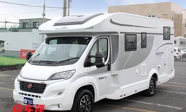 Roller team 是意大利的一个房车品牌，汉语意思是“飞行队”