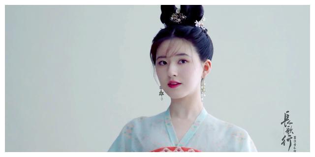赵露思凭乐嫣口碑逆袭后新剧再次拉垮小白花女主造型被女二艳压