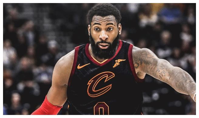 NBA现役十大中锋最新排名，大帝仅第三，第一竟是他